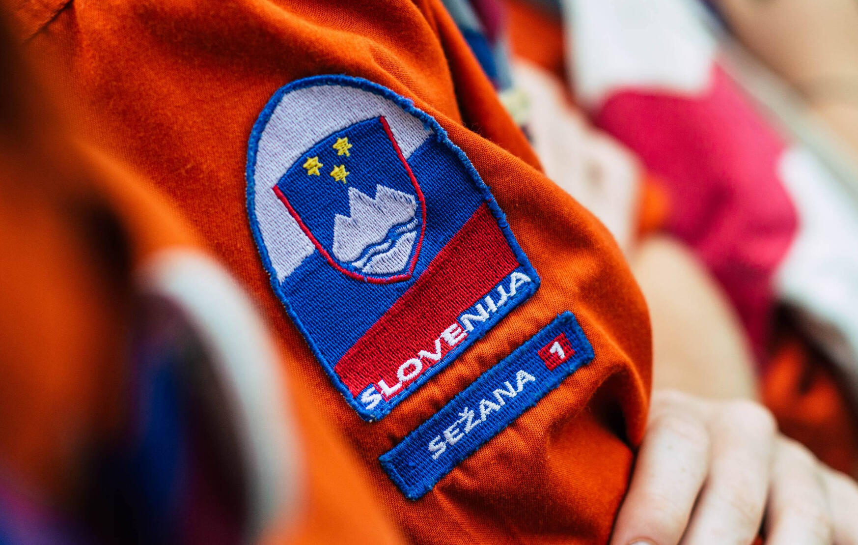 Detajl skavtskega kroja stega Sežana 1